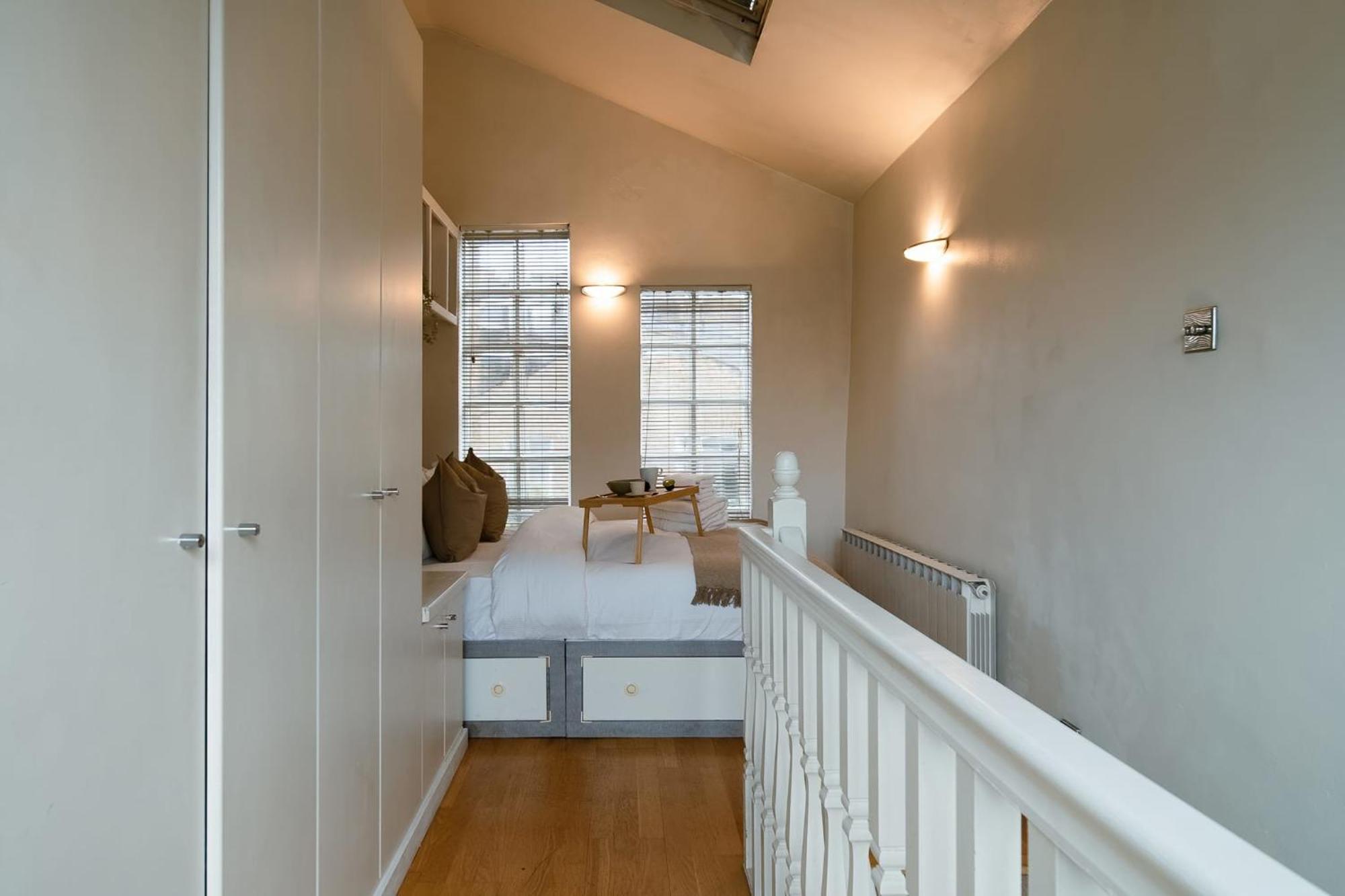1 Bed Chelsea House With Private Terrace Apartamento Londres